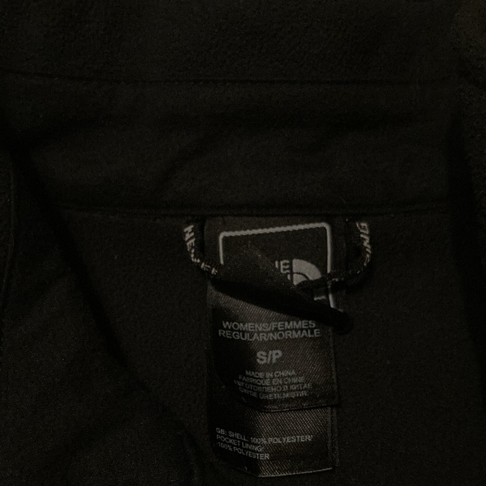 The NorthFace Windwall jacket - Picture 3 of 6
